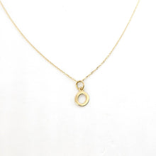 Carica l'immagine nel visualizzatore di Gallery, Collana con iniziale lettera in oro giallo 18 kt