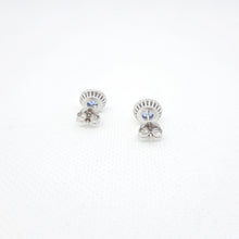 Carica l'immagine nel visualizzatore di Gallery, Orecchini tanzanite e diamanti in oro bianco 18kt ORT1