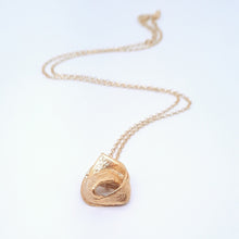 Carica l'immagine nel visualizzatore di Gallery, Collana con tortellino argento 925 dorato oro giallo