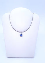 Carica l'immagine nel visualizzatore di Gallery, Collana con zaffiro e diamante in oro bianco 18 kt COZ 2