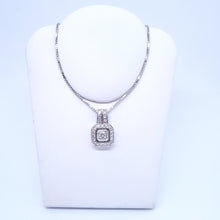 Carica l'immagine nel visualizzatore di Gallery, Collana con diamanti in oro bianco 18 kt COD 1