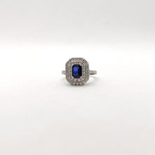 Carica l'immagine nel visualizzatore di Gallery, Anello zaffiro con diamanti in oro bianco 18 kt