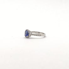 Carica l'immagine nel visualizzatore di Gallery, Anello zaffiro e diamanti in oro bianco 18 kt