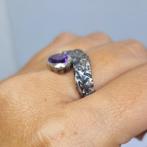 Anello con ametista in argento 925