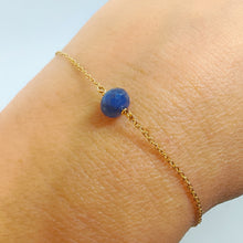 Carica l&#39;immagine nel visualizzatore di Gallery, Bracciale in oro giallo 18 kt con zaffiro
