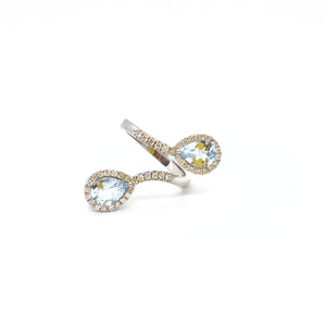 Anello contrarié con acquamarina e diamanti in oro bianco 18 kt