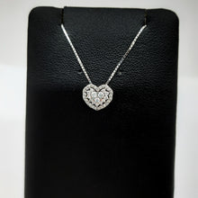 Carica l&#39;immagine nel visualizzatore di Gallery, COMETE GIOIELLI Collana cuore in oro bianco 18kt e diamanti
