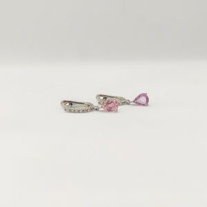 Orecchini con zaffiro rosa e diamanti in oro bianco 18 kt